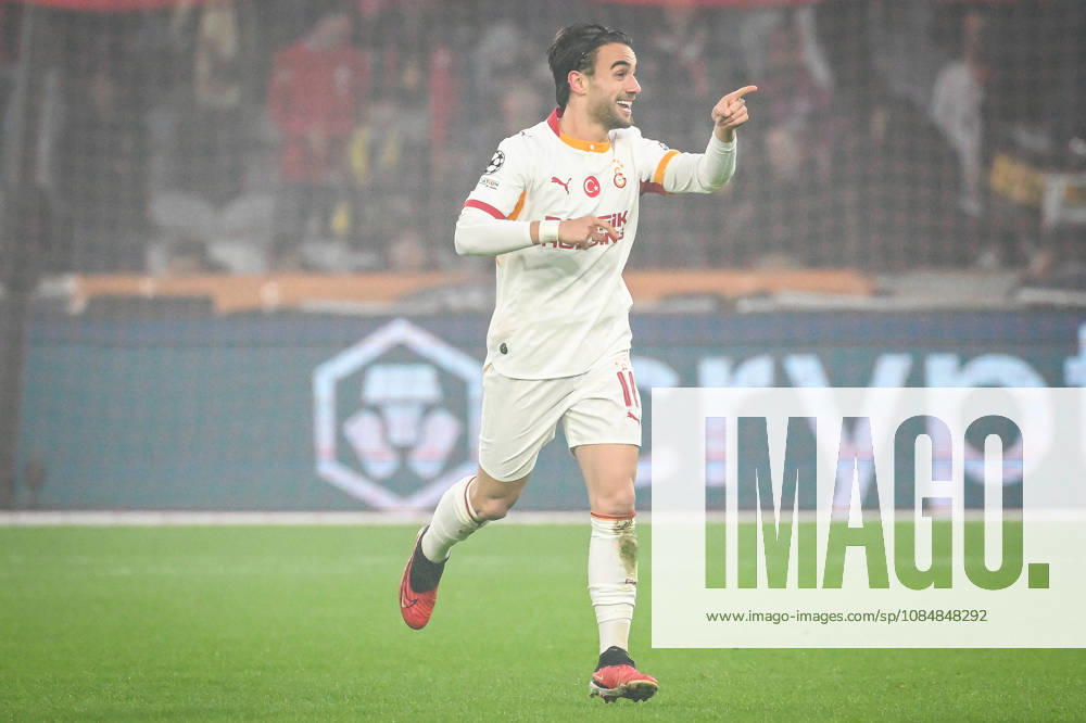Villeneuve-D ascq, France, France: Yunus AKGUN of Galatasaray celebrates his goal during the UEFA Champions League, League Phase MD3 match between Lille OSC (LOSC) and Galatasaray SK at Pierre Mauroy Stadium on October 21, 2026 in Villeneuve-d Ascq near Lille, France. Villeneuve-D ascq France - ZUMAm308 20261021_zsp_m308_003