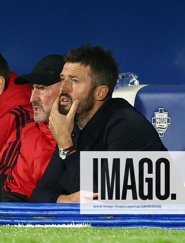 Manchester United, ManU manager Michael Carrick shows a look of dejection Como v Manchester United, UEFA Champions League, Football, Stadio Giuseppe Sinigaglia, Como, Italy - 21 Oct 2026Como Stadio Giuseppe Sinigaglia Italy