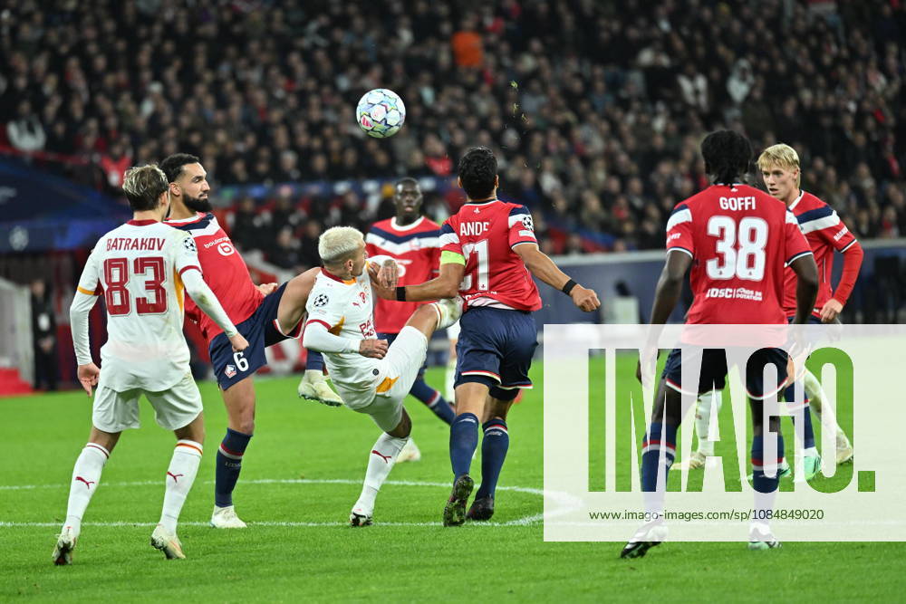 Lille LOSC v Galatasaray - UEFA Champions League LILLE, FRANCE - OCTOBER 21: Lucas Torreira of Galatasaray competes during UEFA Champions League match between Lille and Galatasaray at Stade Pierre-Mauroy (Pierre Mauroy Stadium) in Lille, France on October 21, 2026. Mustafa Yalcin Anadolu Lille France. Editorial use only. Please get in touch for any other usage.