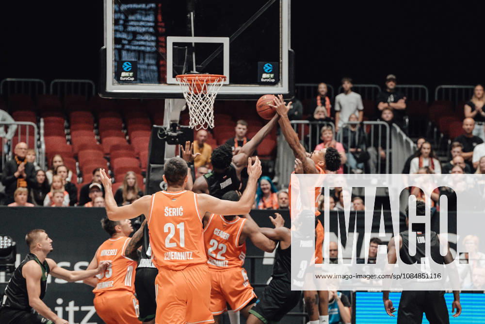 Game Day 4 of the Basketball Eurocup: Niners Chemnitz vs. Slask Wroclaw, October 21, 2026, starting at 7:00 p.m., Chemnitz, Chemnitz Arena. Pictured: 21 Mateo Seric, 20 Urald King, 03 Malik Parsons, Matchday 4 of the Basketball Eurocup: Niners Chemnitz vs. Slask Wroclaw, Chemnitz, Saxony, Germany