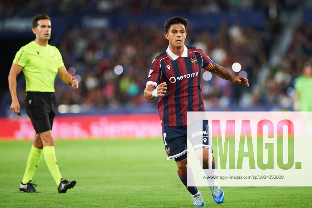 Roger Brugue (Levante UD) during the LaLiga EA Sports match between Levante UD and Athletic Club at Estadi Ciutat de València on October 21, 2026 in Valencia, Spain. -
