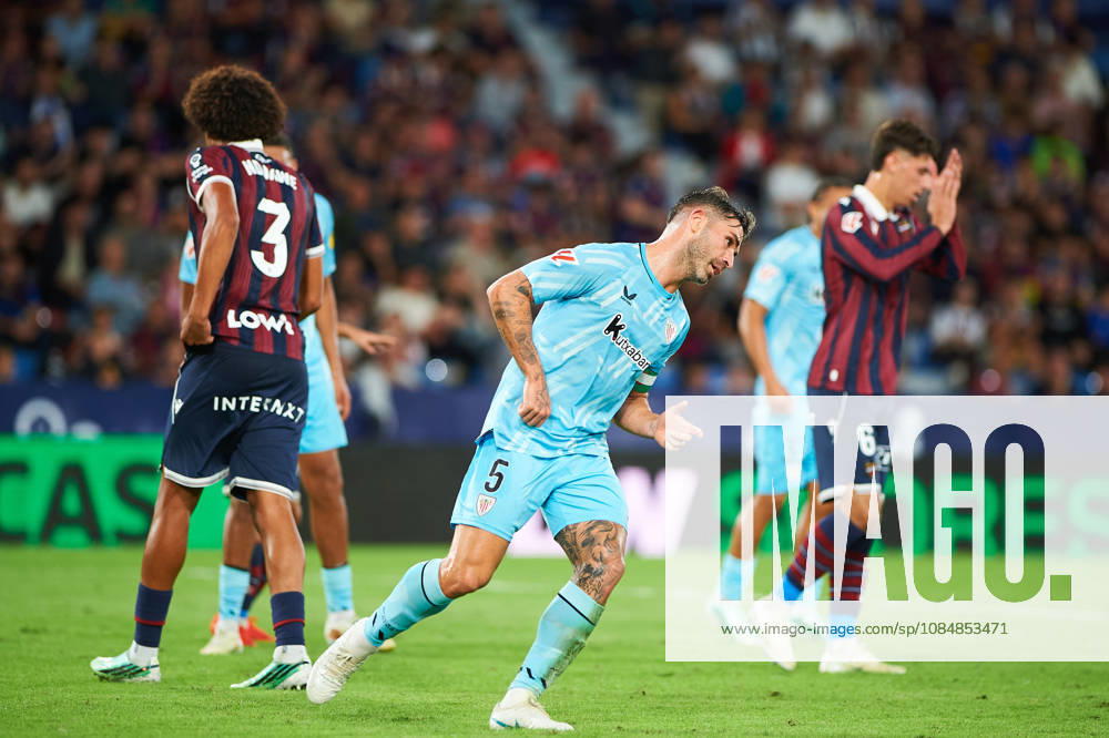 Yeray Alvarez (Athletic Club) during the LaLiga EA Sports match between Levante UD and Athletic Club at Estadi Ciutat de València on October 21, 2026 in Valencia, Spain. -