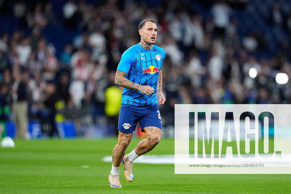 David Raum of RB Leipzig warms up during the UEFA Champions League 2026 27 League Phase MD3 match between Real Madrid CF and RB Leipzig at Bernabeu stadium on October 21, 2026, in Madrid, Spain. Real Madrid CF V RB Leipzig - UEFA Champions League 2026 27 League Phase MD3 - ZUMAa181 20261021_zaa_a181_038