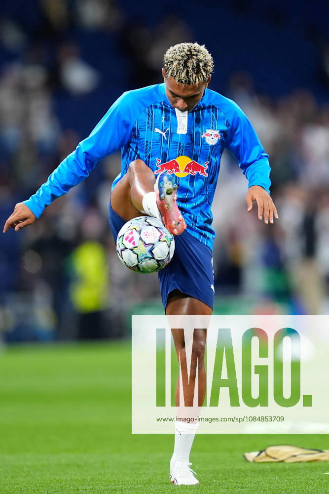 Antonio Nusa of RB Leipzig warms up during the UEFA Champions League 2026 27 League Phase MD3 match between Real Madrid CF and RB Leipzig at Bernabeu stadium on October 21, 2026, in Madrid, Spain. Real Madrid CF V RB Leipzig - UEFA Champions League 2026 27 League Phase MD3 - ZUMAa181 20261021_zaa_a181_041