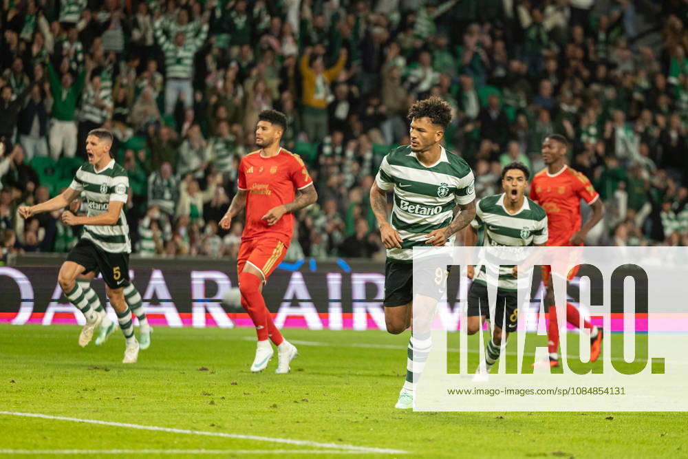 Luis Suarez celebrating after goal seen in football match between Sporting CP and LASK in UEFA Champions League 2026 27 at Estadio Josà Alvalade, Lisboa, Portugal (Luis Loureiro Ball Raw Images PT) Lisboa Estadio Josà Alvalade Portugal