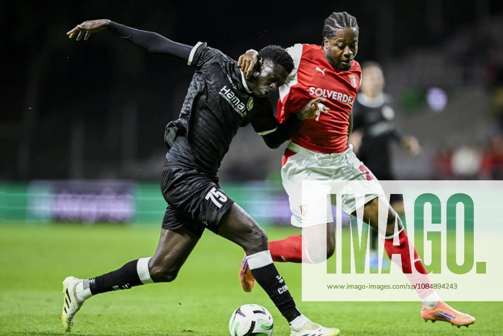 SC Braga v KAA Gent - UEFA Conference League BRAGA, PORTUGAL - OCTOBER 22 : Cisse Ibrahima forward of KAA Gent and Bright Arrey-Mbi defender of SC Braga in action during the UEFA Conference League 2026 27 League Phase matchday 2 match between SC Braga and KAA Gent on October 22, 2026 in Braga, Portugal, 22 10 2026 Braga Portugal