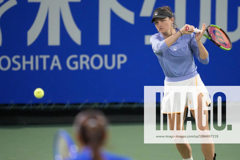 WTA, Tennis Damen Kinoshita Group Japan Open - Day 4 Jesika Maleckova of the Czech Republic plays with partner Miriam Skoch of the Czech Republic during their semi-final doubles match against Hao-Ching Chan of Chinese Taipei and Miyu Kato of Japan at the 2026 Kinoshita Group Japan Open Women s tennis tournament at Utsubo Tennis Center in Osaka, Japan, on October 22, 2026. Osaka Japan