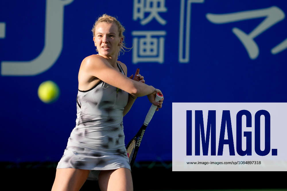 WTA, Tennis Damen Kinoshita Group Japan Open - Day 4 Katerina Siniakova of the Czech Republic plays during her round of 16 singles match against Magda Linette of Poland at the 2026 Kinoshita Group Japan Open Women s tennis tournament at Utsubo Tennis Center in Osaka, Japan, on October 22, 2026. Osaka Japan