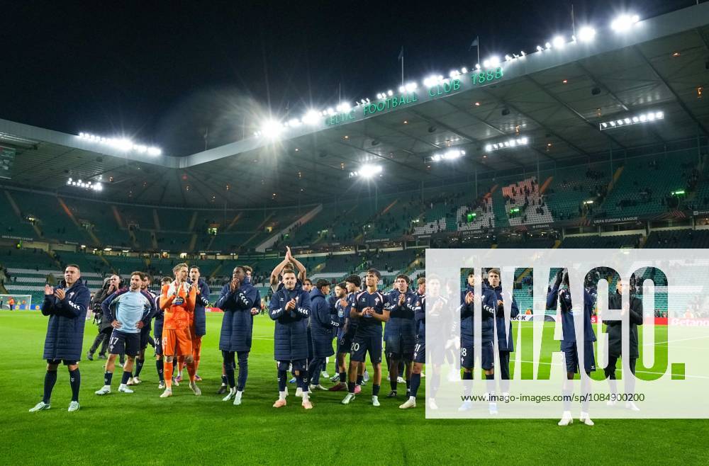Celta Vigo players celebrate in front of their fans at full-time. Final score Celtic 1 Celta Vigo 2. Celtic v Celta Vigo, UEFA Europa League, Football, Celtic Park, Glasgow, Scotland, UK - 22 Oct 2026Glasgow Celtic Park Scotland United Kingdom