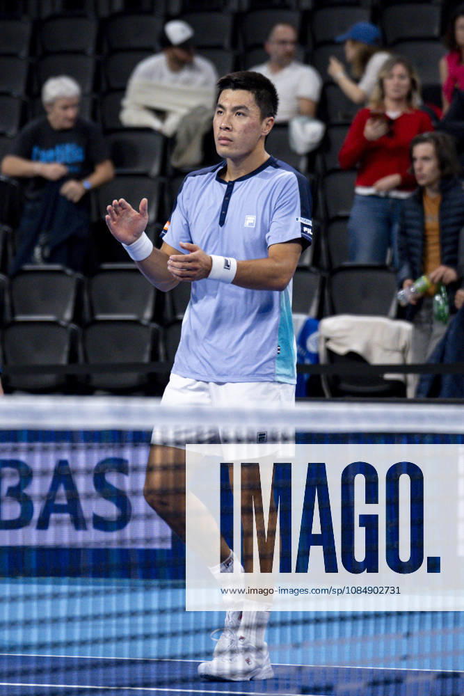 TENNIS : ATP, Tennis Herren 250 - Grand Prix Tennis AURA - Decines (France) 22 10 2026 Brandon Nakashima qualifies for the quarterfinals during the tournament of the Auvergne Rhône-Alpes Grand Prix at the LDLC Arena in Décines on October 22, 2026. Photo Sandrine Thesillat PsNewZ