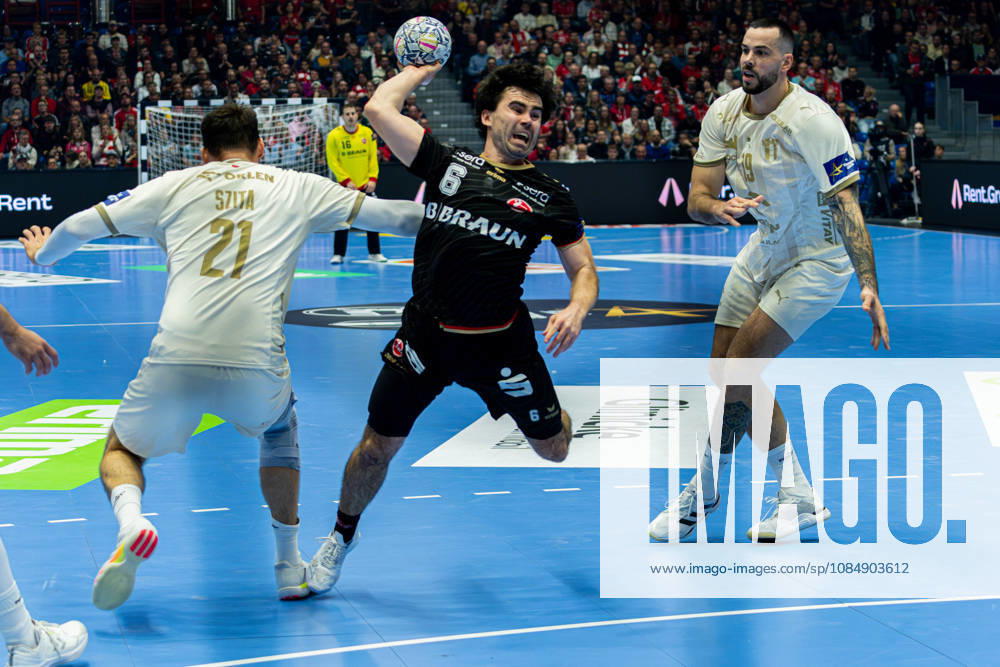 Kassel, Deutschland 22. Oktober 2026: EHF Champions League - 2026 2027 - Gruppenphase - Gruppe B - Sp. 5 - MT Melsungen gegen Orlen Wisla Plock Im Bild: v. li. im Zweikampf Zoltan Szita Zoltan Szita (SPR), Erik Balenciaga (MT) und Leon Å uÅ¡nja Susnja (SPR) Rothenbach-Halle Hessen