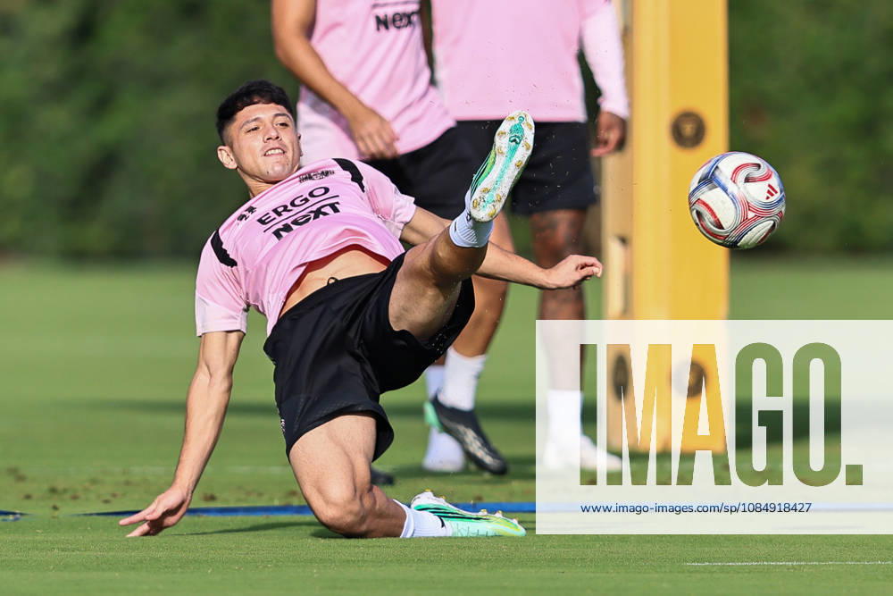 FORT LAUDERDALE, FL - OCTOBER 23: Inter Miami CF midfielder David Ayala (22) is seen during an Inter Miami Training Session at Florida Blue Training Center on October 23, 2026 in Fort Lauderdale, Florida. (Photo by Chris Arjoon Icon Sportswire) SOCCER: OCT 23 Inter Miami CF Training Icon2610230000014