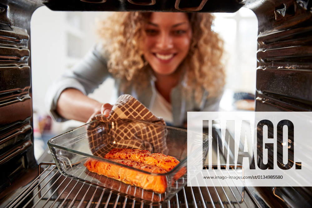 Done,baked meal,salmon fillet,dones,baked meals,salmon fillets mmq-zcs ,model released, Symbolfoto