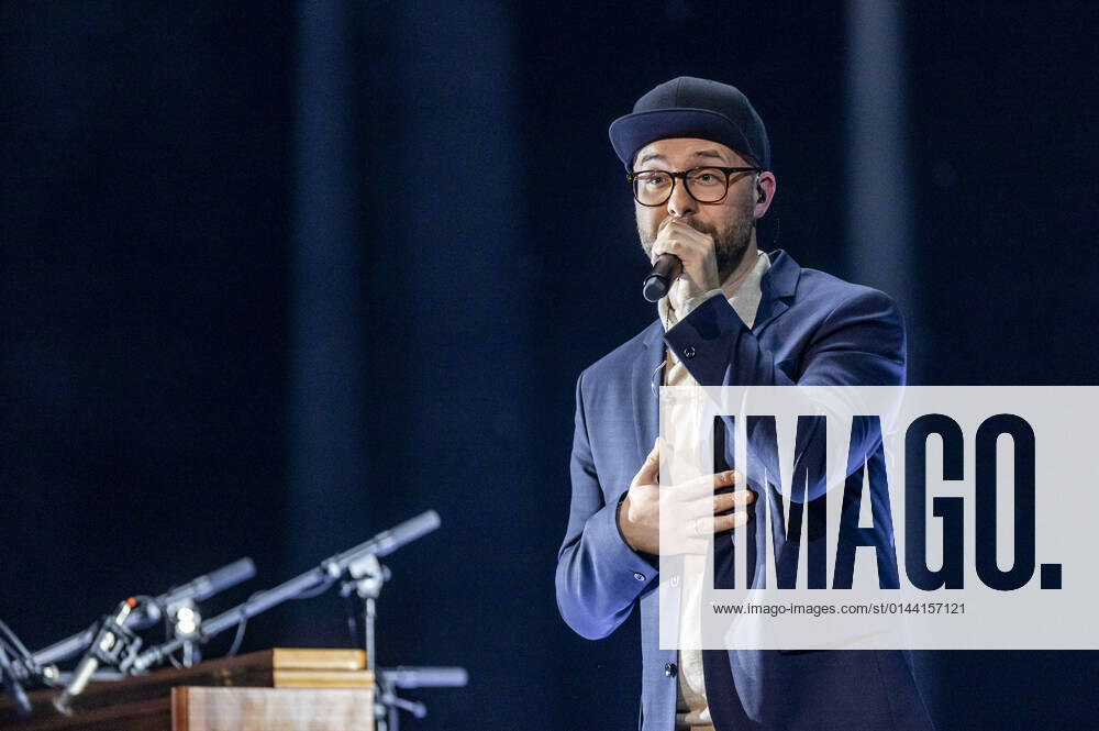 Mark Forster bei der Aufzeichnung der TV-Show MDR Sputnik präsentiert: Friends of Mark Forster im Carl-Maria-von-Weber-Theater. Bernburg