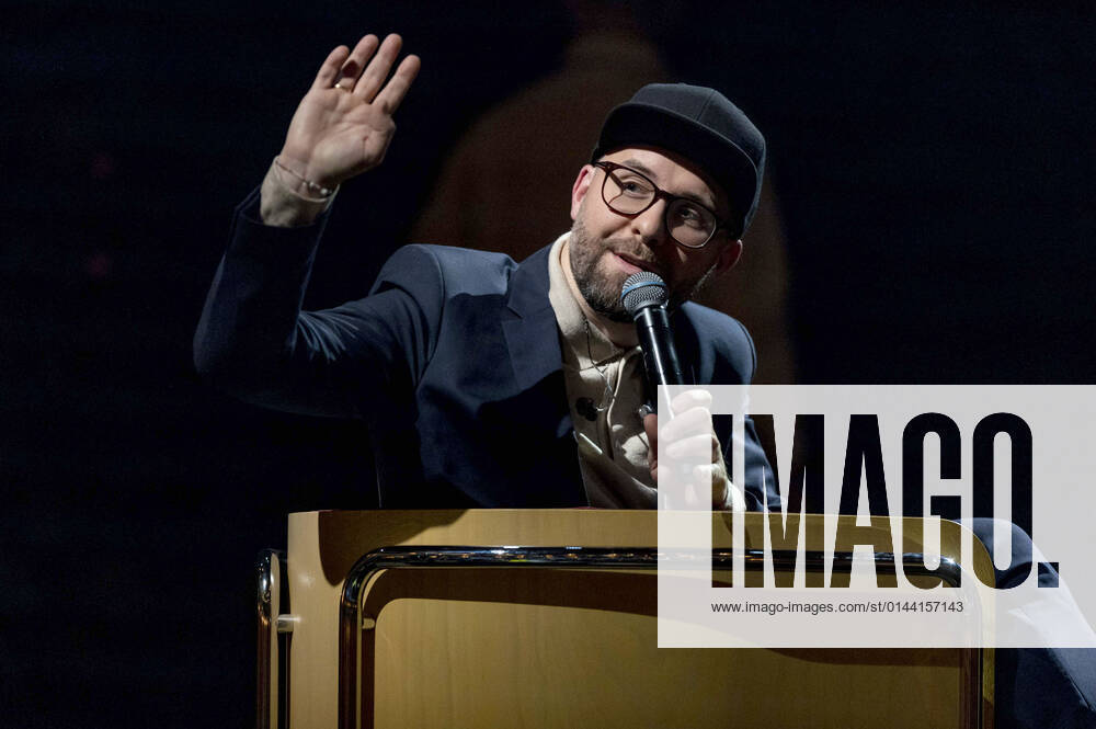Mark Forster bei der Aufzeichnung der TV-Show MDR Sputnik präsentiert: Friends of Mark Forster im Carl-Maria-von-Weber-Theater. Bernburg