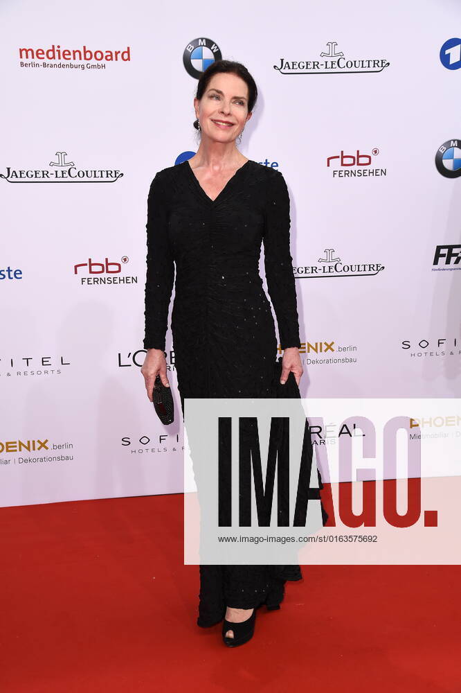 DEUTSCHEN FILMPREIS 2016 - Berlin Gudrun Landgrebe bei der Verleihung des DEUTSCHEN FILMPREISES 2016 im Palais am Funkturm in Berlin. Berlin 27.05.2016.
