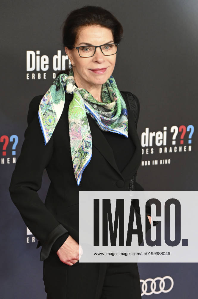 Gudrun Landgrebe bei der Premiere des Kinofilms Die drei ??? - Erbe des Drachen im Mathäser Filmpalast. München