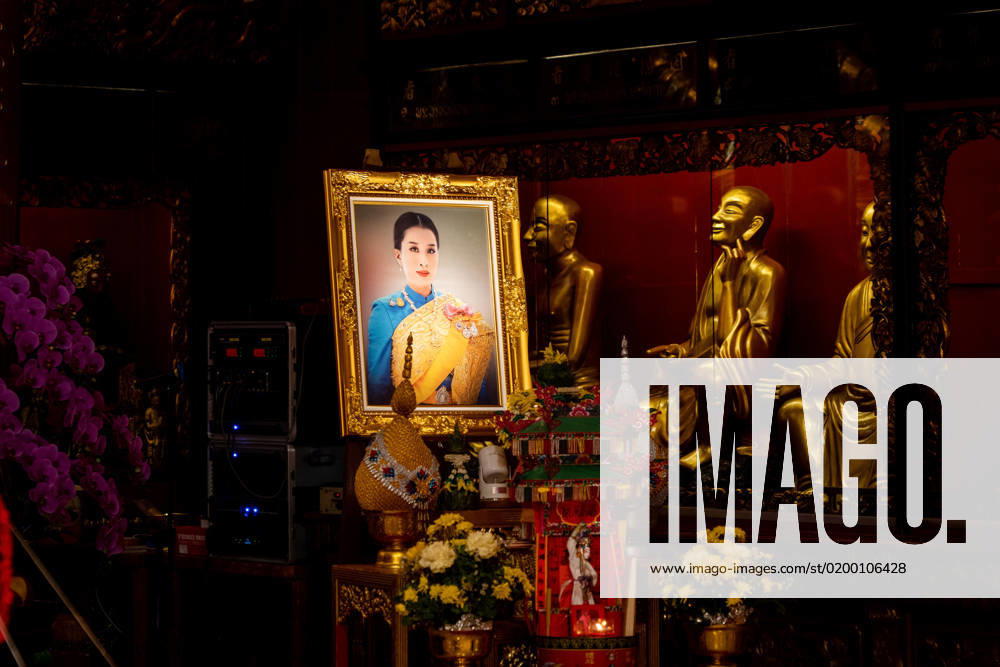 A portrait of Thai Princess Bajrakitiyabha is seen on display at a shrine placed for people to pray for her current health crisis at temple in Chinatown. Lunar New Year 2023 (The Year of the Rabbit), also known as the Chinese New Year and the Spring Festival, begins as Chinese tourists return to Thailand for the first time since the zero-covid lockdown began in Mainland China 3 years ago. The Thai government expects at least five million Chinese tourists will visit the Kingdom this year. Bangkok Thailand - ZUMAh236 20230121_zip_h236_004