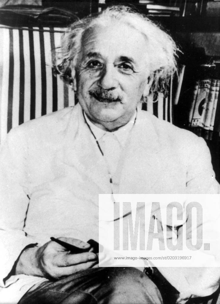 1933 Albert Einstein