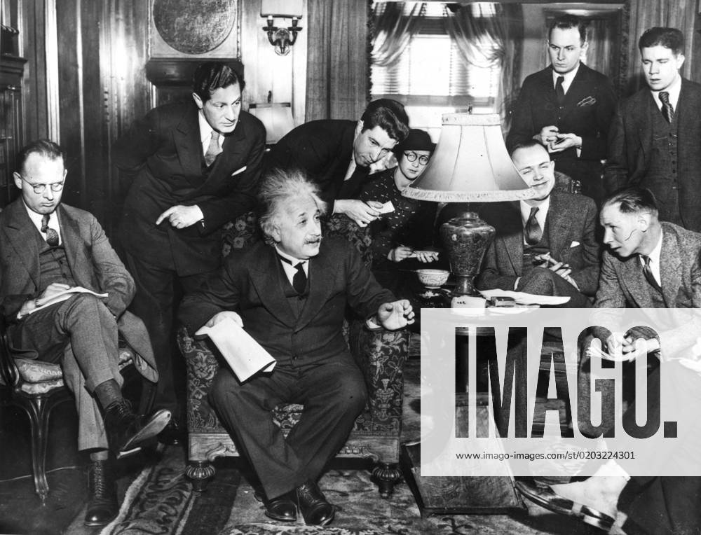 SECRET SCIENCE 30 Professor and Nobel Prize winner in physics, Albert Einstein, entertains a collection of American journalists Einstein emigrated to the United States in 1932 when the persecution of Jews began in Germany In 1934 he was stripped of his German citizenship because of his Jewish heritage PRINCETOWN UNITED STATES PB KOD 194