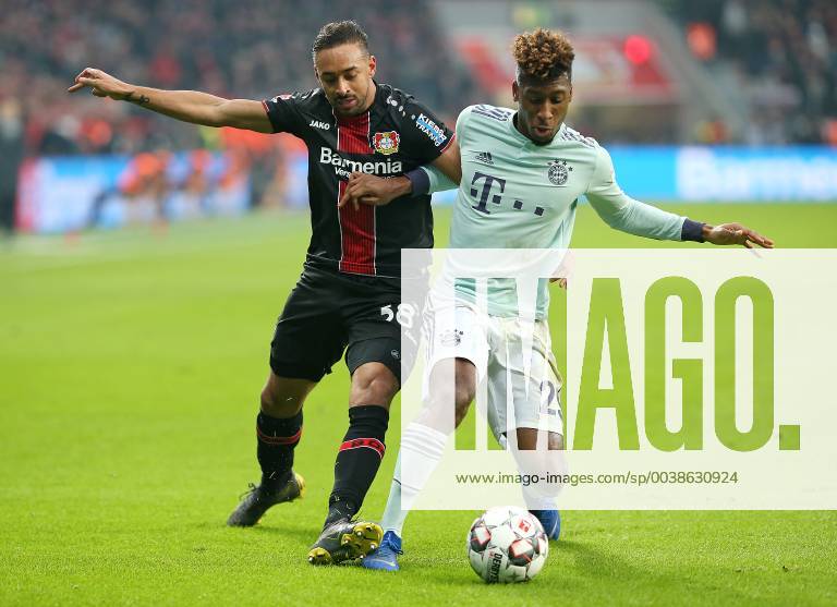 Fussball 1. Bundesliga 2018 2019, 20. Spieltag, Bayer 04 Leverkusen - FC Bayern München, in der BayArena Leverkusen. (L-R) Karim Bellarabi (Bayer Leverkusen) gegen Kingsley Coman (Bayern München)