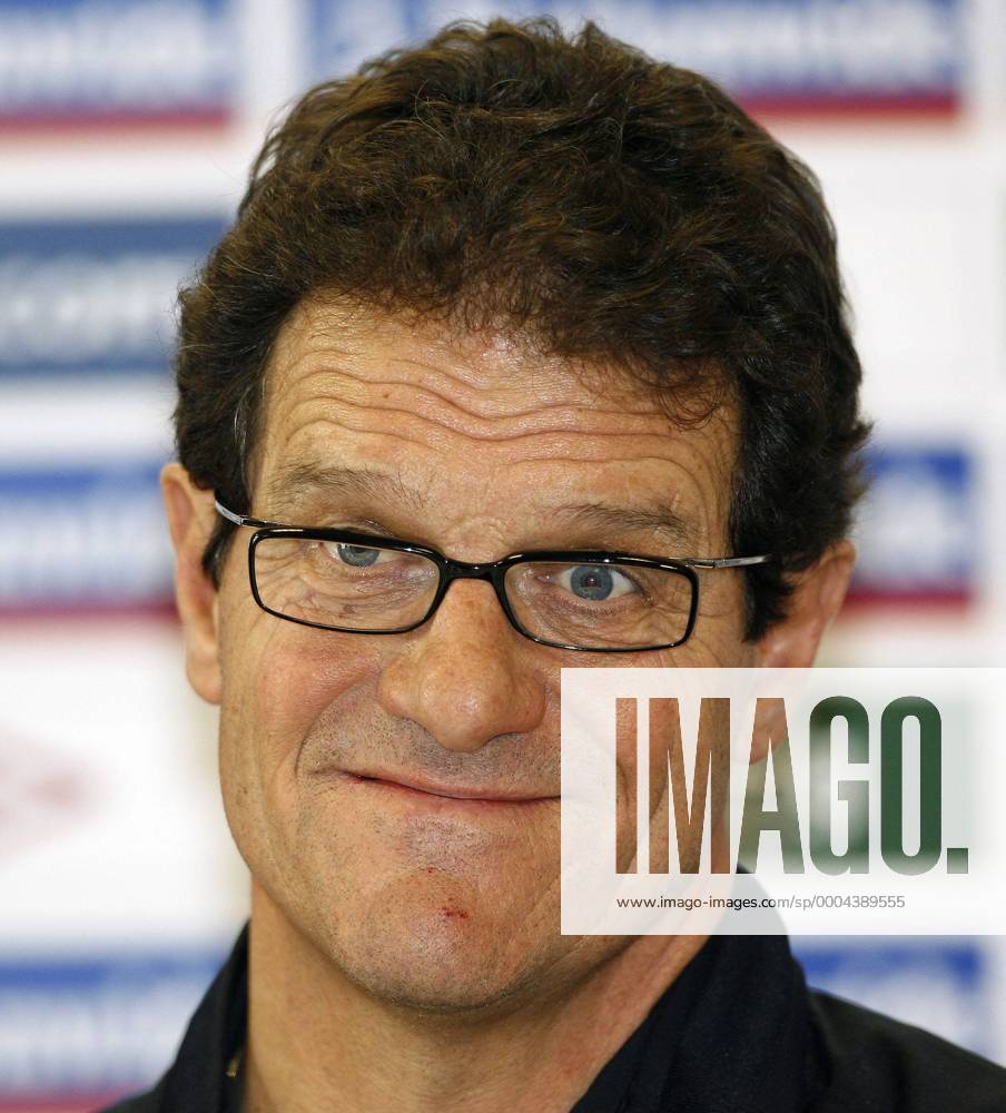 Nationaltrainer Fabio Capello (England) - Pressekonferenz - . Fußball Herren Nationalteam 2009, Pressekonferenz, Pressetermin, Vdig Porträt London