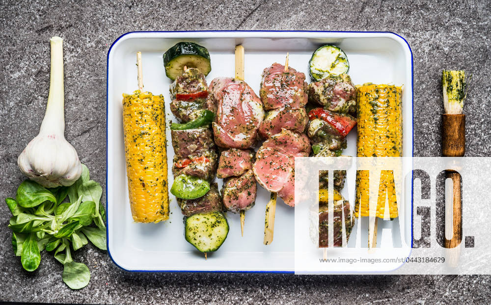 Maiskolben,marinieren,barbecue,fleischspieße,mais,bbq,fleischspiess,fleischspiesse,fleischspieß,spieß,spieße ** maize cob,marinate,barbecue,meat skewers,corn on the cobs,marinates,barbecues 61z-fsz