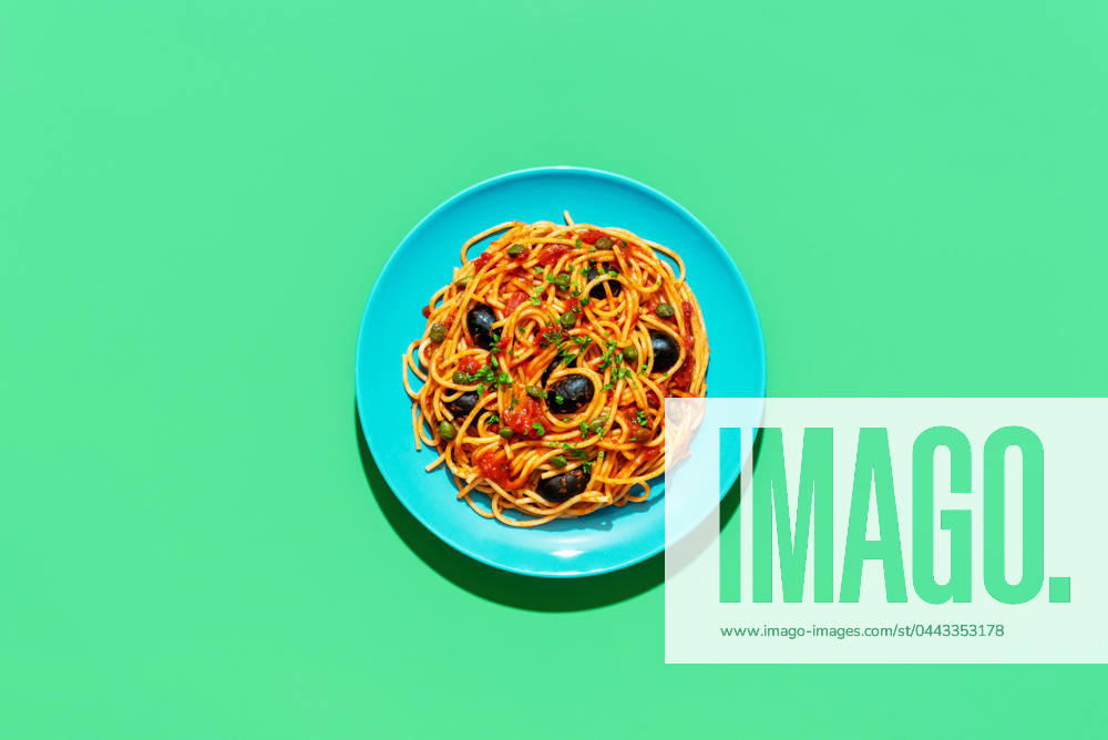 Spaghetti,pasta,spaghetti alla puttanesca,spagetti,nudel,nudeln,alla puttanesca ** spaghetti,pasta,spaghetti alla puttanesca,spaghettis,noddles,pastas zm6-hdw