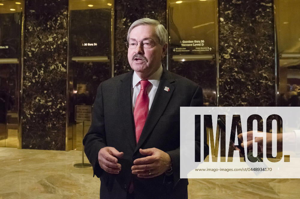 Trump Transition Activities Following his meeting with United States President-elect Donald Trump, Governor Terry Branstad (Republican of Iowa) speaks to the press in the lobby of Trump Tower in New York, New York, USA on December 6, 2016. Photo Credit: Albin Lohr-Jones CNP AdMedia New York New York United States of America