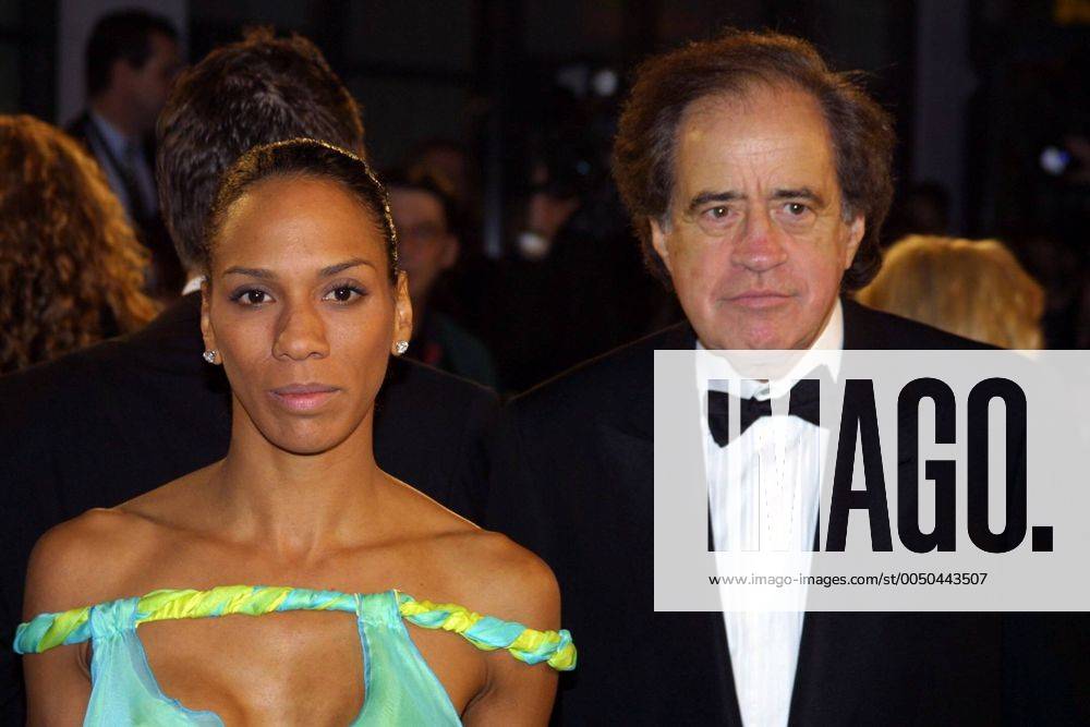 Barbara Becker (GER) und Filmproduzent Arthur Cohn (SUI) anlässlich der Bambi-Verleihung 2002 in Berlin