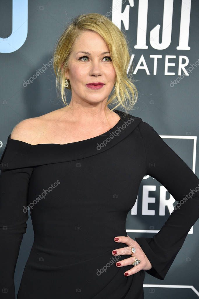 LOS ANGELES - JAN 12: Christina Applegate at the Critics Choice Awards 2020 at the Barker Hanger on January 12, 2020 in Santa Monica, CA