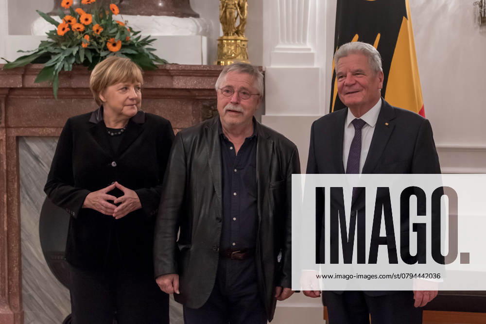 Photo opportunities before the Dinner to Honours from Wolf Biermann through German President Joachim Gauck in Presence Angela Merkel at Castle Bellevue in Berlin Berlin Germany, Germany