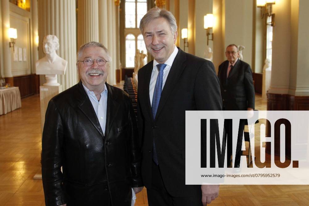 Reception and Lunch to 75 Birthday from Wolf Biermann, Honorary citizen from Berlin, at Red Town hall, Hall of Columns, with Wolf Biermann and Klaus Wowereit, Berlin Germany, Germany