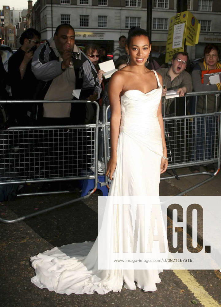 Arrivals at the 4th Annual Glamour Women Of The Year Awards SOLANGE KNOWLES Arrivals at the 4th Annual Glamour Women Of The Year Awards, Berkely Square Gardens, London, England. June 5th 2007 full length white dress one shoulder CAP JOZ George Jozwiak London Great Britain
