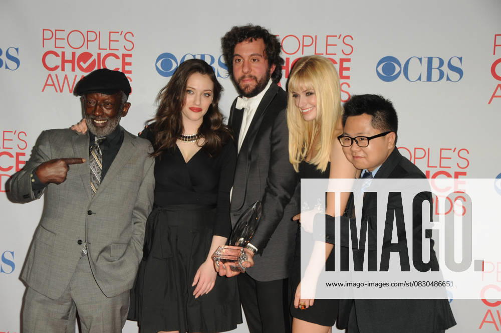 The 2012 People s Choice Awards Press Room Jan. 11, 2012 - Los Angeles, California, U.S. - Garrett Morris, Kat Dennings, Jonathan Kite, Beth Behrs and Matthew Moy Attending The 2012 People s Choice Awards Press Room held at the Nokia Theatre in Los Angeles, California on 1 11 12. 2012