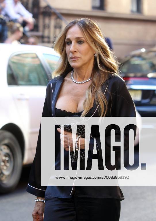 Entertainment Themen der Woche KW24 June 16, 2018 - New York, New York, United States - Actress Sarah Jessica Parker shoots a commercial for Italian Lingerie company Intimissimi in the West Village on June 16 2018 in New York City New York United States