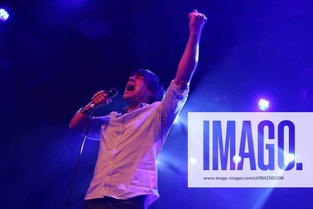 John Maus bei einem Konzert im Astra Kulturhaus in Berlin, 10. Dezember 2025. John Maus Konzert Berlin