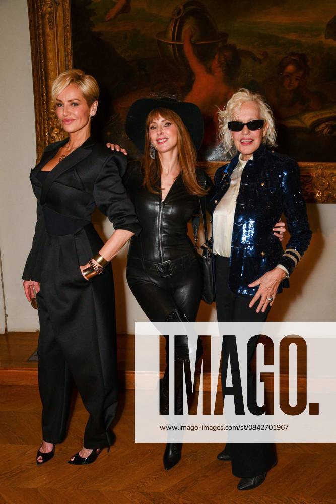 HFC Christmas Party - Paris Adriana Karembeu, Ellen von Unwerth, Frédérique Bel attend the HFC (Haute Fragrance Company) Christmas Party at the Musée des Arts décoratifs in Paris on December 11, 2025. Photo by Shootpix ABACAPRESS.COM Paris France