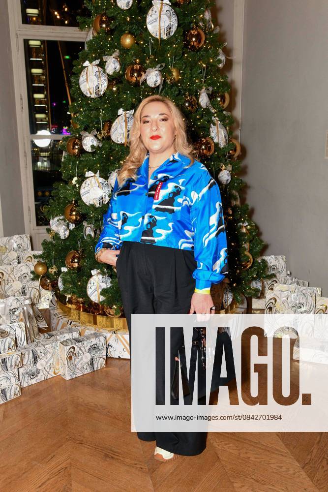 HFC Christmas Party - Paris Marilou Berry attends the HFC (Haute Fragrance Company) Christmas Party at the Musée des Arts décoratifs in Paris on December 11, 2025. Photo by Shootpix ABACAPRESS.COM Paris France