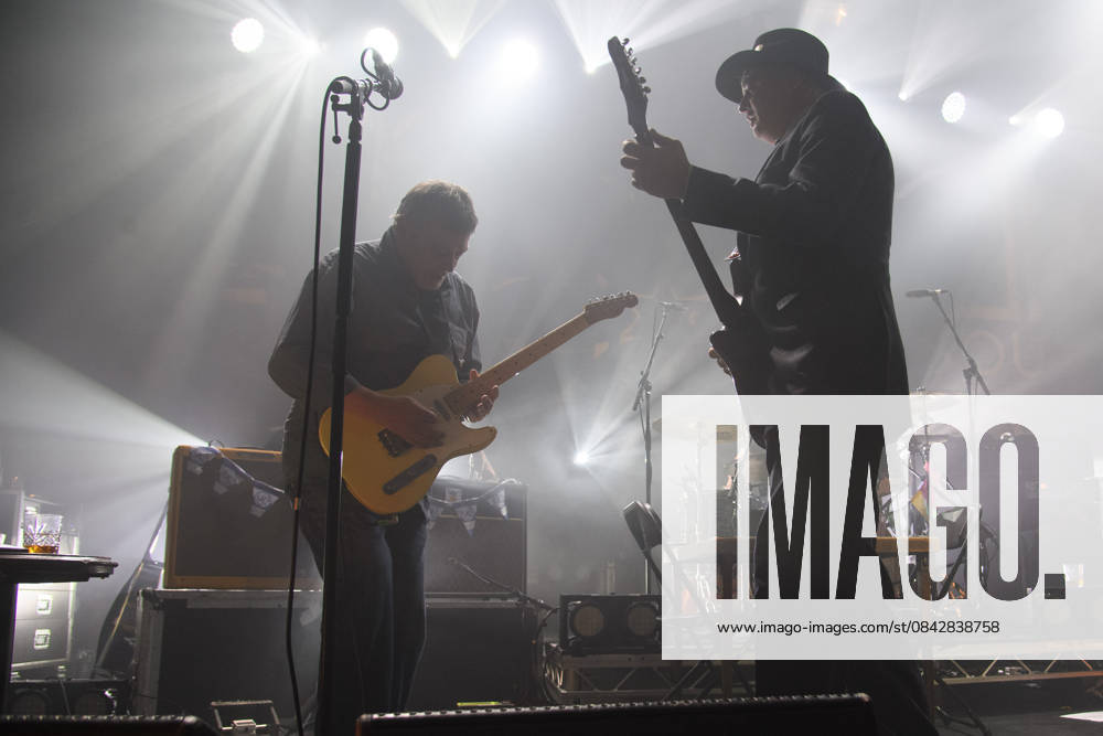 Babyshambles Perform at Koko, London Guitarist Mick Whitnall and lead singer Pete Doherty of English rock band Babyshambles performs at Koko in London, England, UK on Monday 15 December 2025., Credit:Justin Ng Avalon UK, England, London, Koko