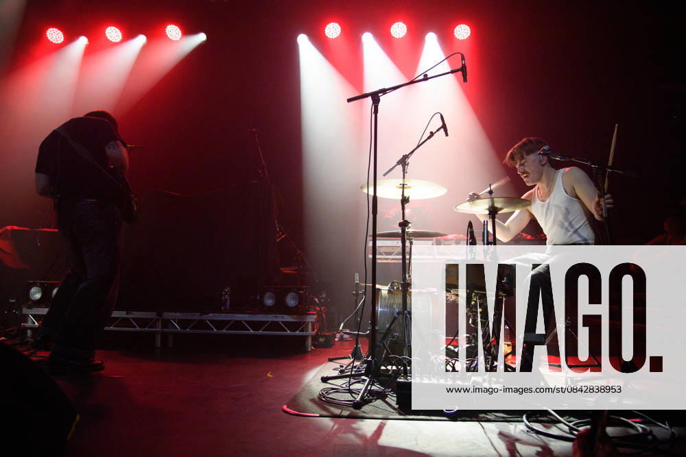 GANS Perform at Koko, London Bassist vocalist Tom Rhodes and Drummer vocalist Euan Woodman of english punk duo GANS performs at Koko in London, England, UK on Monday 15 December 2025., Credit:Justin Ng Avalon UK, England, London, Koko