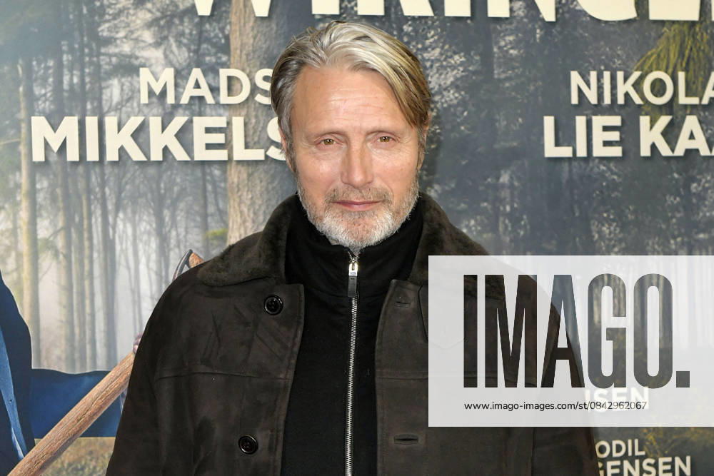 Mads Mikkelsen at the premiere of the movie Therapy for Vikings at the Delphi Filmpalast Berlin, 17 12 2025 Foto:xM.xBehrensx xFuturexImagex wikinger_5220
