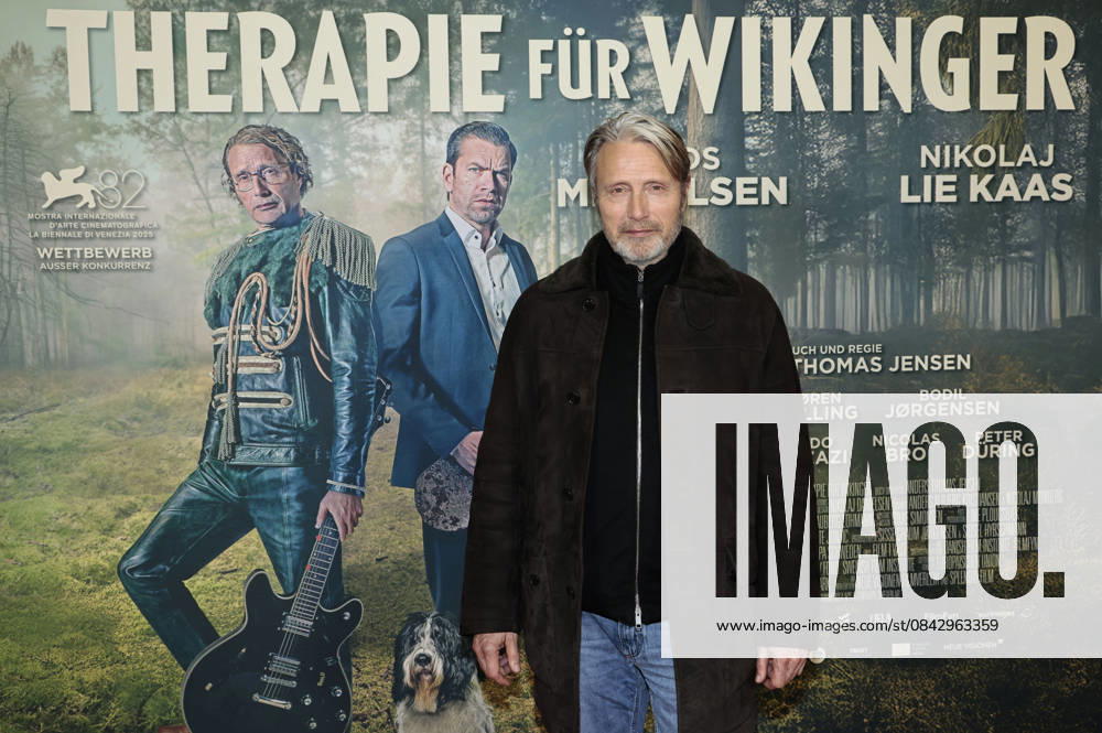 Mads Mikkelsen at the premiere of the feature film Therapy for Vikings Den sidste viking The Last Viking at the Delphi Filmpalast cinema in Berlin, 17 12 2025 Foto:xS.xGabschx xFuturexImagex wikinger_5239