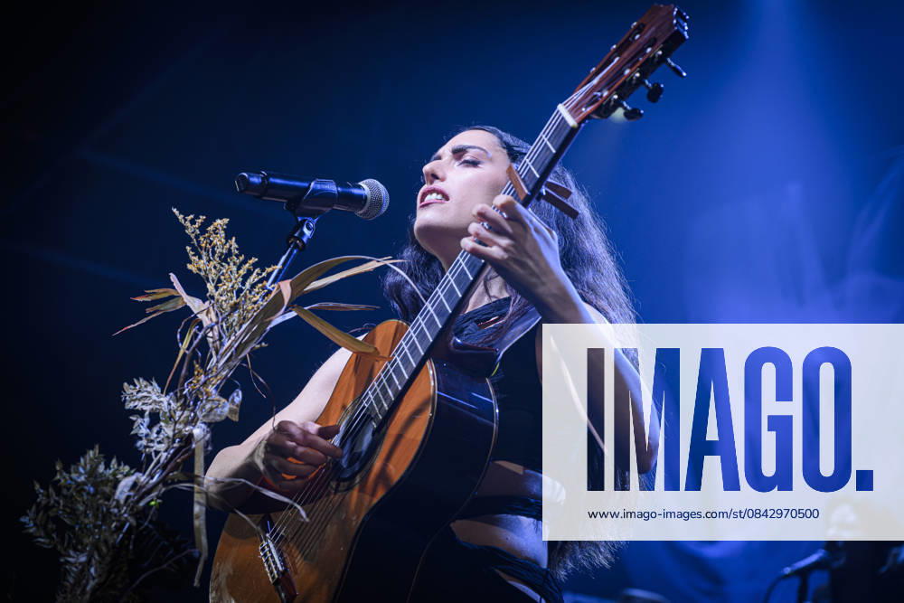 Music Concert - La NINA - Furesta Europa Tour The Neapolitan female singer-songwriter La Nina pseudonym of Carola Moccia - performs live for the Furesta Europa Tour at at Atlantico Club on December 17, 2025 in Rome, Italy Rome Atlantico Italy