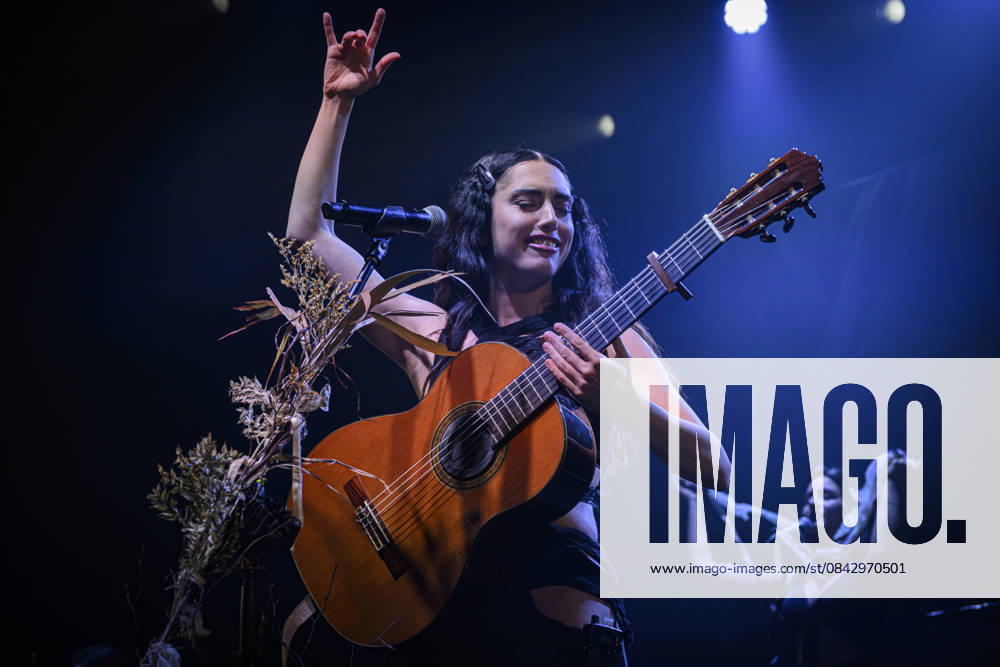 Music Concert - La NINA - Furesta Europa Tour The Neapolitan female singer-songwriter La Nina pseudonym of Carola Moccia - performs live for the Furesta Europa Tour at at Atlantico Club on December 17, 2025 in Rome, Italy Rome Atlantico Italy