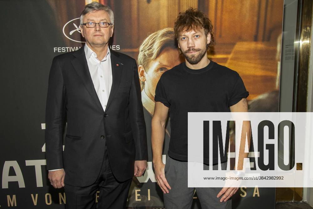 Abb: Sergei Loznitsa ist ein ukrainischer Filmregisseur mit Alexander Alexandrowitsch Kusnezow ist ein ukrainisch-russischer Filmschauspieler zu Gast auf dem roten Teppich bei der Berlin Premiere des Kino Films Zwei Staatsanwälte Staatsanwaelte im Cinema Paris Berlin am 17.12.2025 in Berlin Berlin Deutschland
