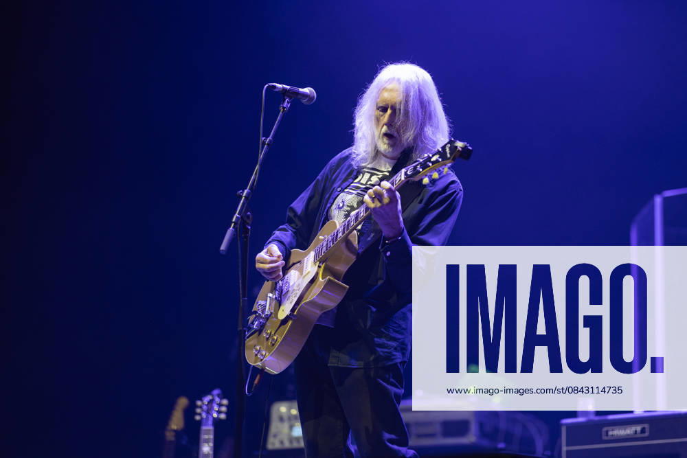 Martin McAloon perfroms live at o2 City Hall, Newcastle, on 18 December 2025 Martin McAloon perfroms live at o2 City Hall, Newcastle, on 18 December 2025, Credit:David Wala Avalon Tyne and Wear, Newcastle upon Tyne
