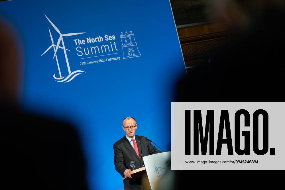 Bundeskanzler Friedrich Merz hält eine Rede im Hamburger Rathaus vor den Teilnehmern des Nordseegipfels;3rd North Sea Summit 2026 in Hamburg, Germany - 3. Nordseegipfel 2026 in Hamburg, Deutschland, Hamburg Hamburg Deutschland Rathaus, Townhall