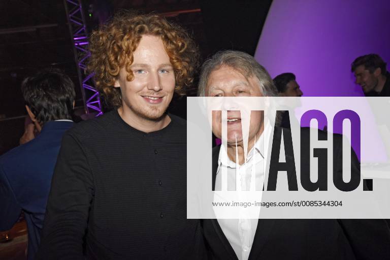 Michael Schulte und Peter Urban bei der Verleihung des Deutschen Radiopreises 2018 im Eventcenter Schuppen 52. Hamburg