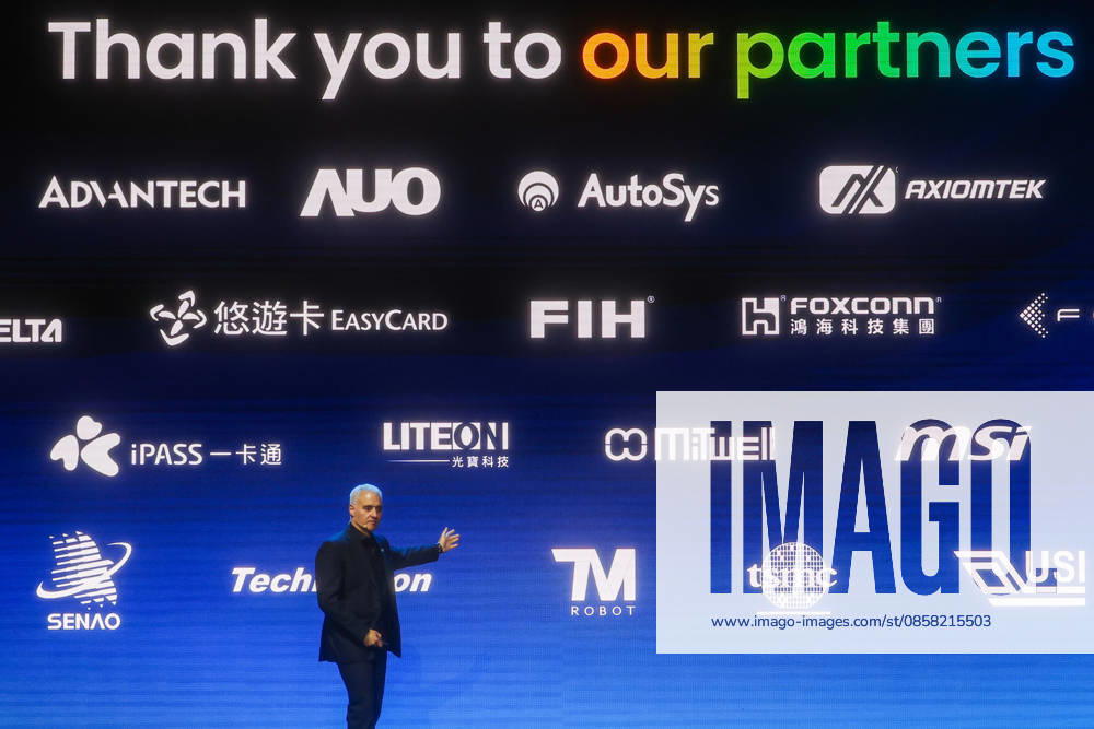 Chipmaker NXP s CEO Rafael Sotomayor gives keynote speech at COMPUTEX TAIPEI 2026 TAIPEI, TAIWAN - JUNE 3: Rafael Sotomayor, the CEO of Europe s third largest semiconductor manufacturer NXP, delivers a keynote speech, during the COMPUTEX TAIPEI trade show, in Taipei, Taiwan, on June 3, 2026. COMPUTEX TAIPEI is one of the world’s largest and most significant trade shows, featuring latest technologies, drones, data centres, Artificial Intelligence (AI) technologies, supercomputers, semiconductors products and other things from major international firms such as Nvidia, Intel, NXP, Foxconn and TSMC. Daniel Ceng Anadolu Taipei Taiwan. Editorial use only. Please get in touch for any other usage.